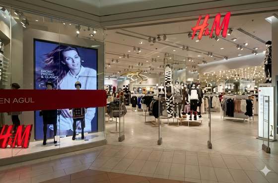 H & M Mall Costanera Center - ITO y OA - Providencia, Chile