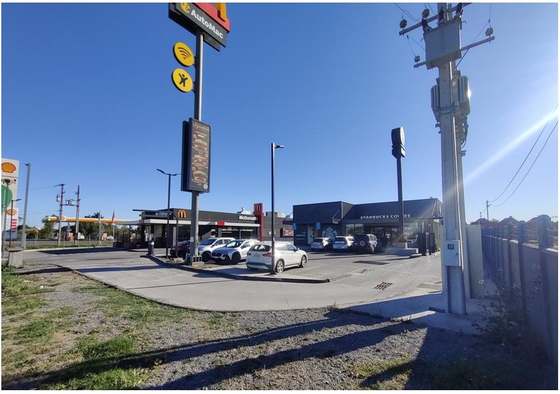 Locales McDonald's y Starbucks, Talcahuano - TDD - Talcahuano, Chile