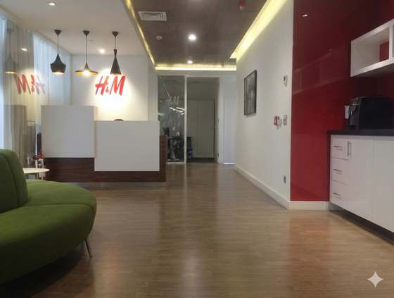 Oficinas Tiendas H & M - ITO y OA - Las Condes, Chile